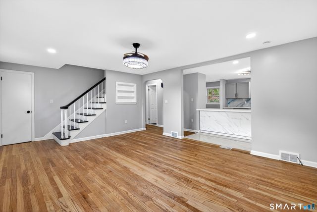 46 North Cliff Street, Ansonia, CT 06401