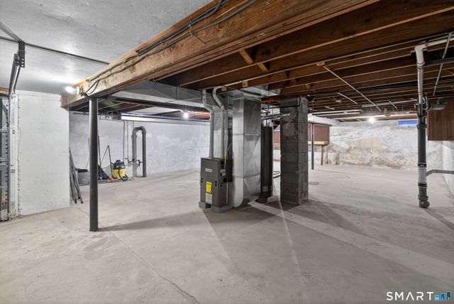 46 North Cliff Street, Ansonia, CT 06401