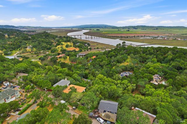 54 Manzanita Ave, Novato, CA 94945