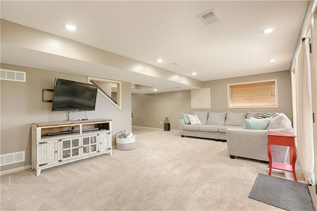 2297 W Cothrell Street, Olathe, KS 66061