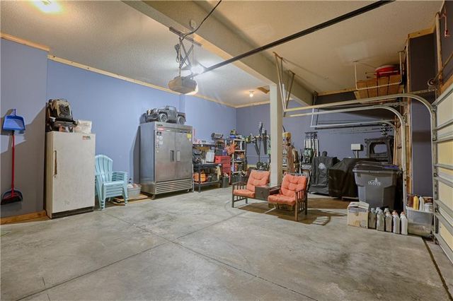 2297 W Cothrell Street, Olathe, KS 66061