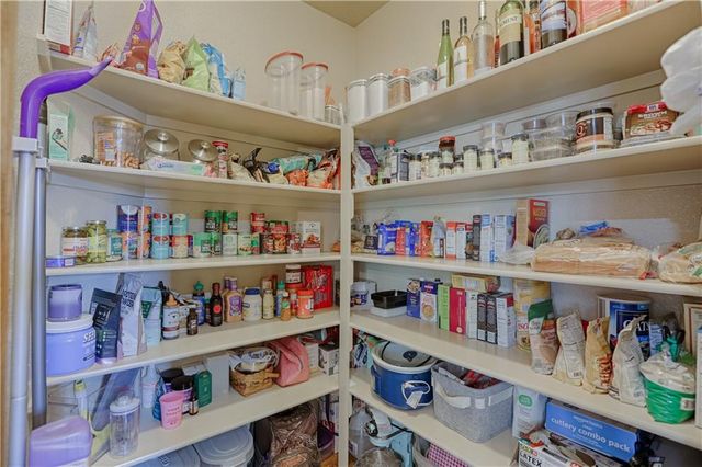 2297 W Cothrell Street, Olathe, KS 66061