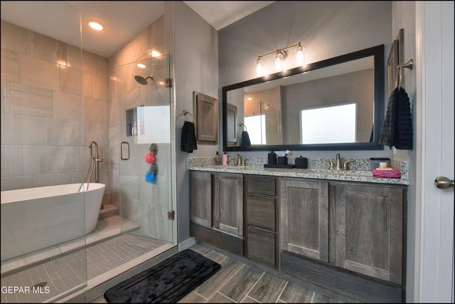 8408 PHIL Place, Vinton, TX 79821