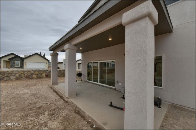 8408 PHIL Place, Vinton, TX 79821