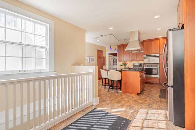 1119 Broadway N, Fargo, ND 58102