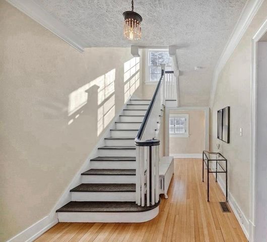 1119 Broadway N, Fargo, ND 58102