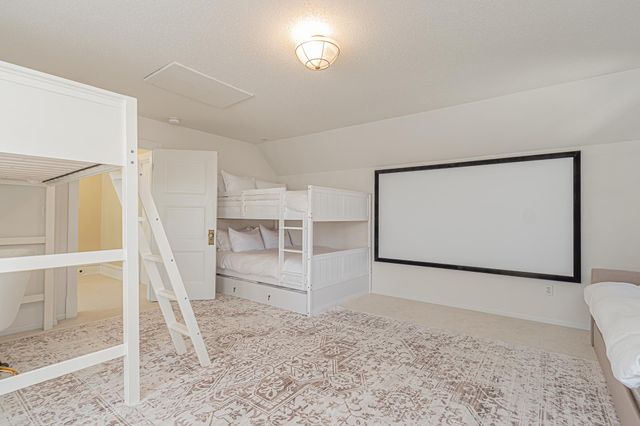 1119 Broadway N, Fargo, ND 58102