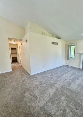 15338 Flanders Street, Southgate, MI 48195