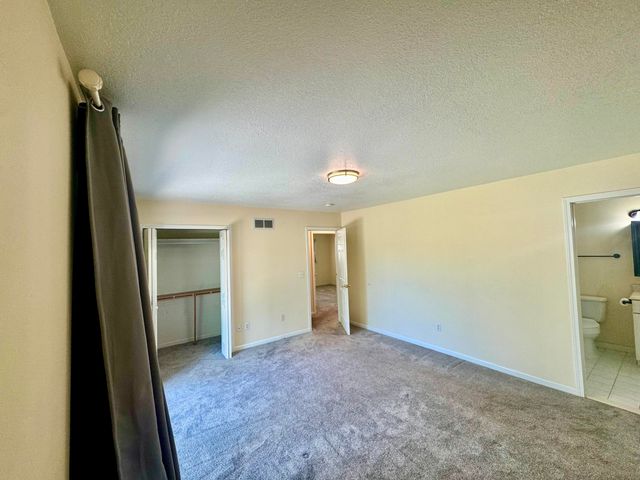 15338 Flanders Street, Southgate, MI 48195