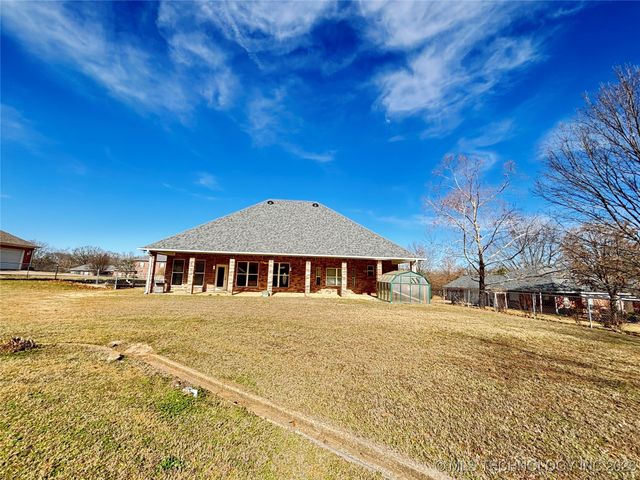3201 Greenbriar, Durant, OK 74701