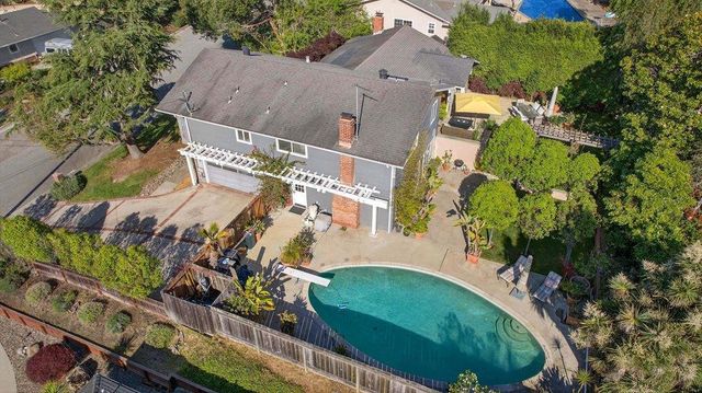 121 Greenbrier Drive, Aptos, CA 95003