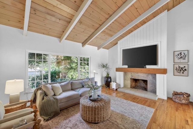 121 Greenbrier Drive, Aptos, CA 95003