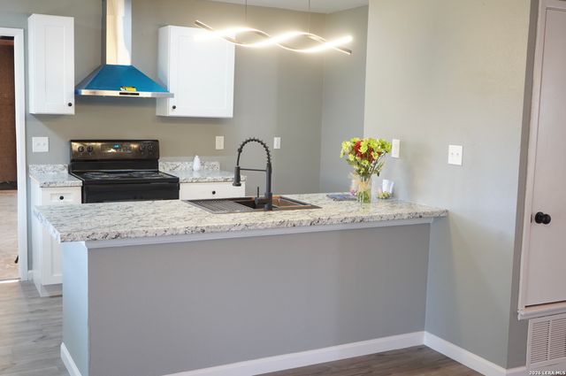 4302 shallow water, San Antonio, TX 78233