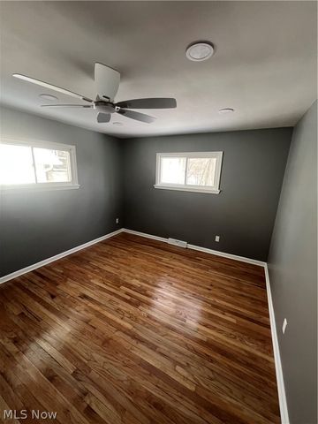 851 Wellmon Street, Bedford, OH 44146