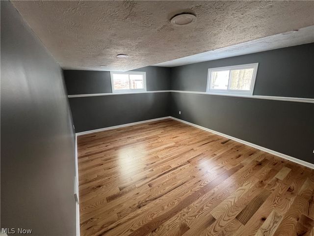 851 Wellmon Street, Bedford, OH 44146