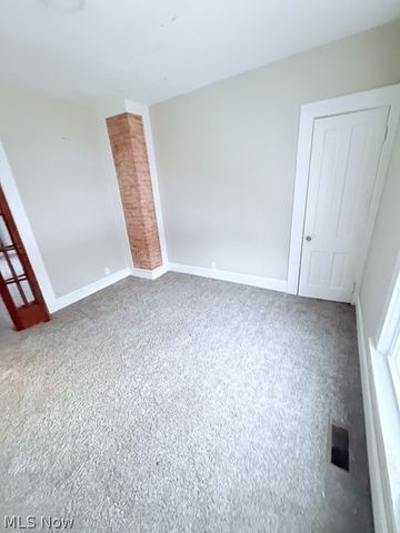 3216 Riverside Avenue, Cleveland, OH 44109