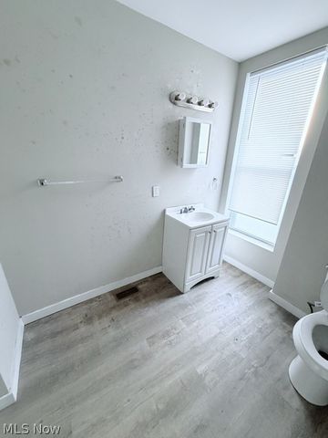 3216 Riverside Avenue, Cleveland, OH 44109