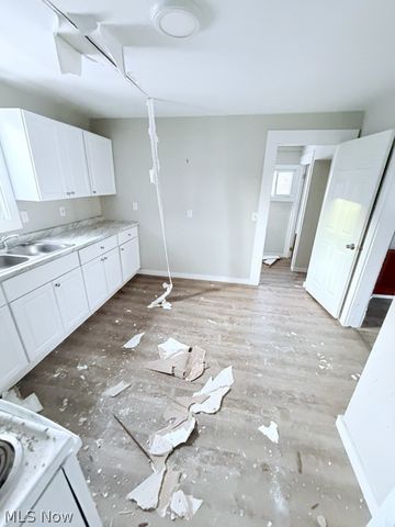 3216 Riverside Avenue, Cleveland, OH 44109