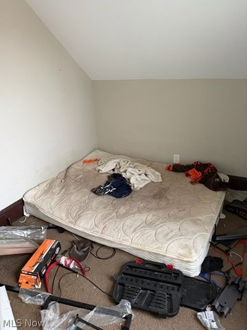 3216 Riverside Avenue, Cleveland, OH 44109