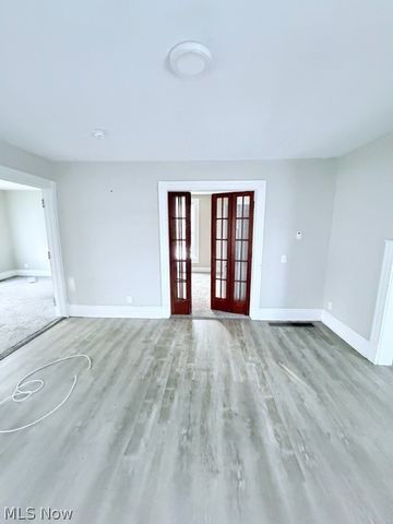 3216 Riverside Avenue, Cleveland, OH 44109