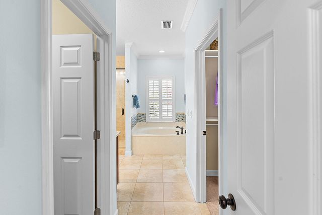 6 Davis Court, Shalimar, FL 32579