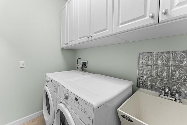 6 Davis Court, Shalimar, FL 32579