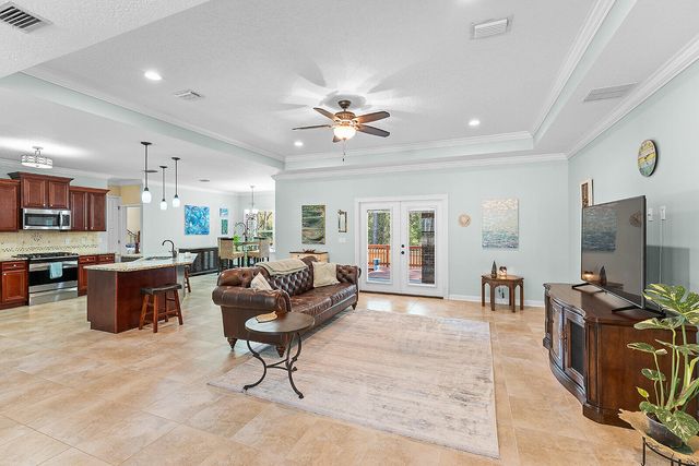 6 Davis Court, Shalimar, FL 32579