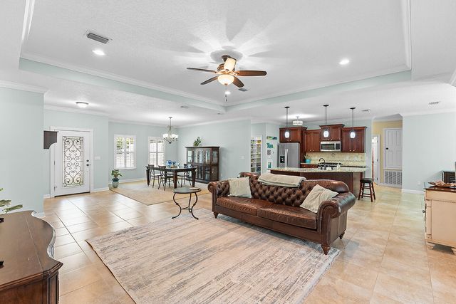 6 Davis Court, Shalimar, FL 32579