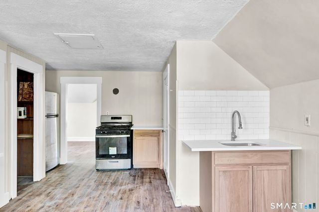 253 Chatham Street, New Haven, CT 06513