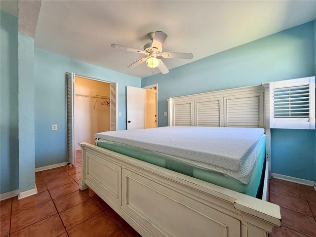 3025 50TH STREET S, Gulfport, FL 33707