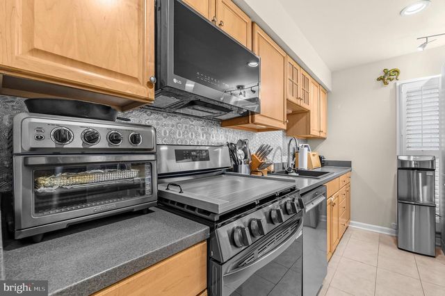 632 CONCERTO LN, Silver Spring, MD 20901