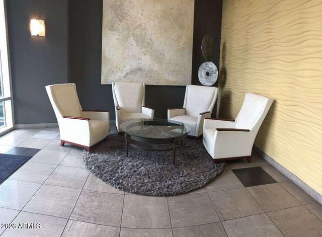 1 E LEXINGTON Avenue 1004, Phoenix, AZ 85012