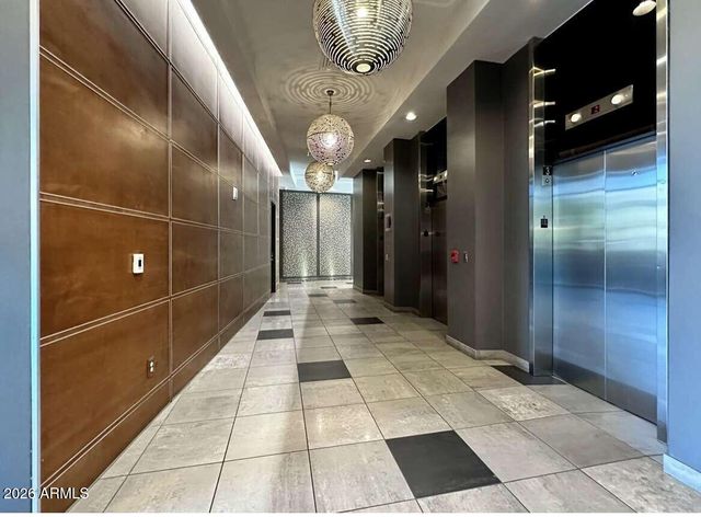 1 E LEXINGTON Avenue 1004, Phoenix, AZ 85012