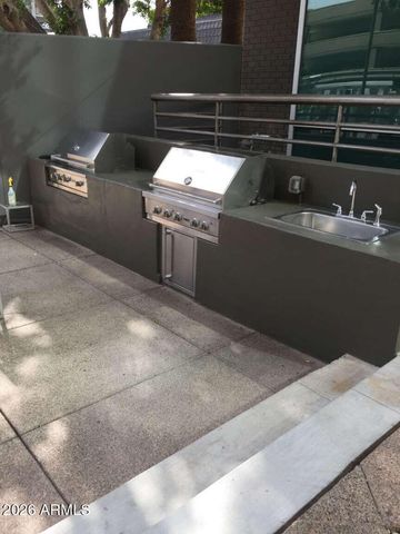 1 E LEXINGTON Avenue 1004, Phoenix, AZ 85012
