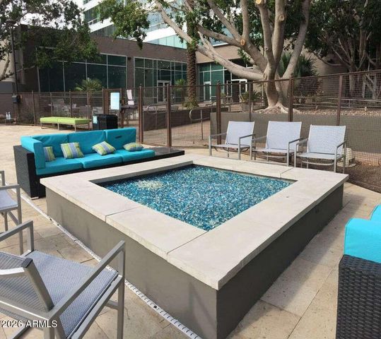 1 E LEXINGTON Avenue 1004, Phoenix, AZ 85012