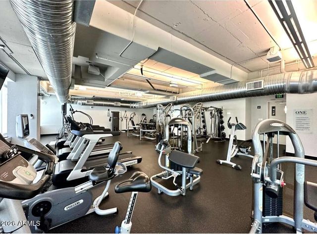 1 E LEXINGTON Avenue 1004, Phoenix, AZ 85012