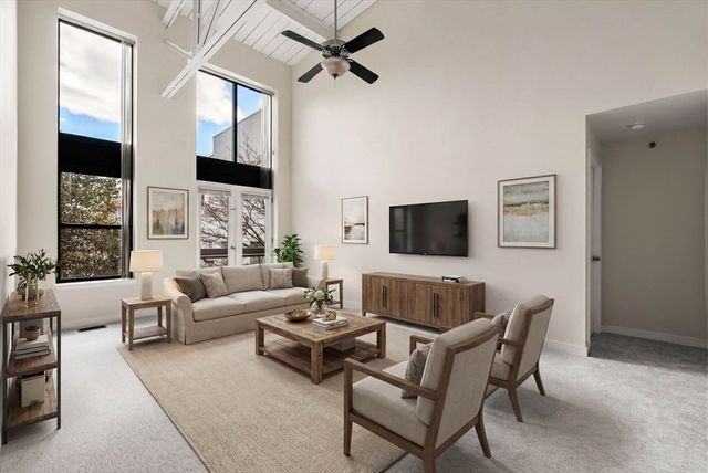 71 Fulkerson St 210, Cambridge, MA 02141