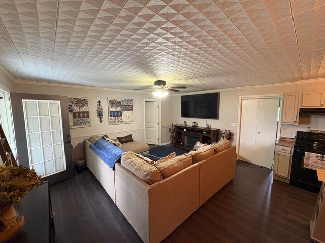 120 Bundick, Deridder, LA 70634