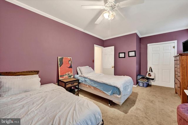 2072 LINDEN AVE, Baltimore, MD 21217