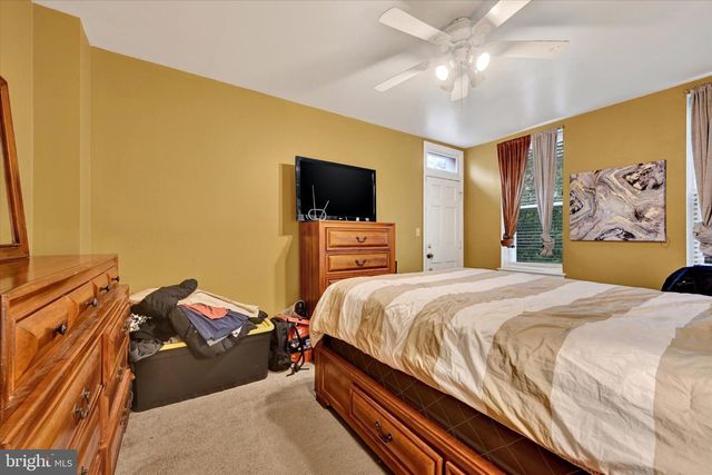 2072 LINDEN AVE, Baltimore, MD 21217