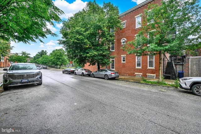 2072 LINDEN AVE, Baltimore, MD 21217
