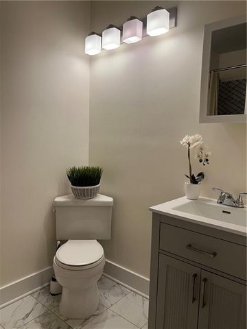 5100 Brookside Boulevard, Kansas City, MO 64112