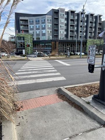 5100 Brookside Boulevard, Kansas City, MO 64112