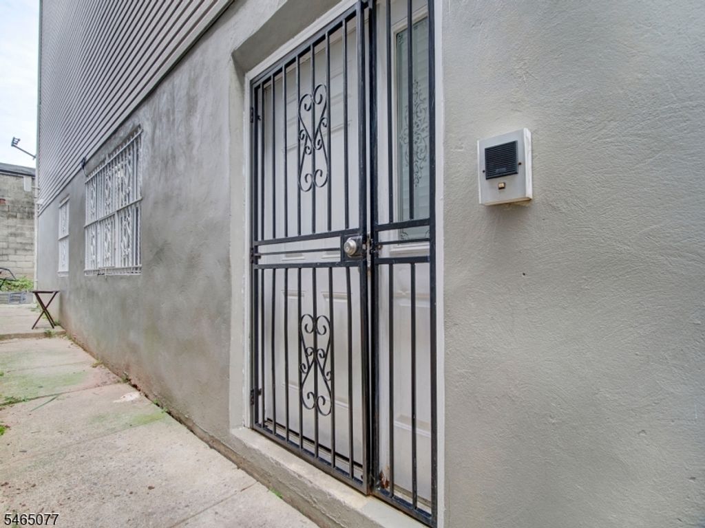 114 2nd St, Newark City, NJ 07107 — photo 2