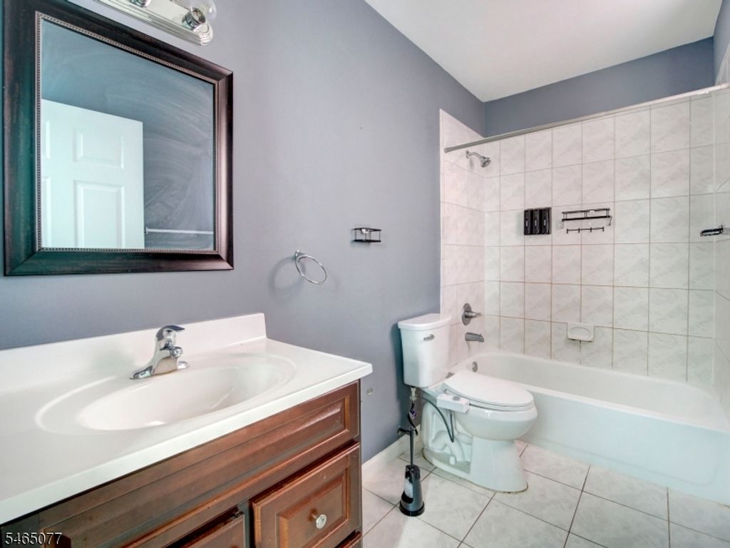 114 2nd St, Newark City, NJ 07107 — photo 3