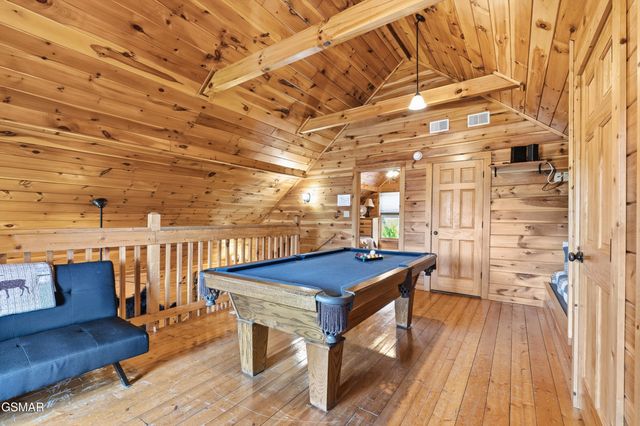 2355 Wingspan Drive, Sevierville, TN 37876