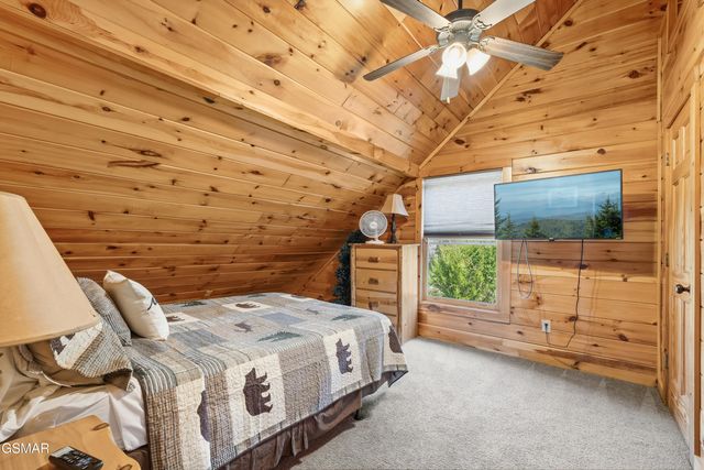 2355 Wingspan Drive, Sevierville, TN 37876