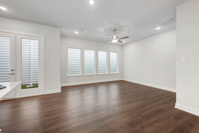 1410 Roundup Way, Argyle, TX 76226