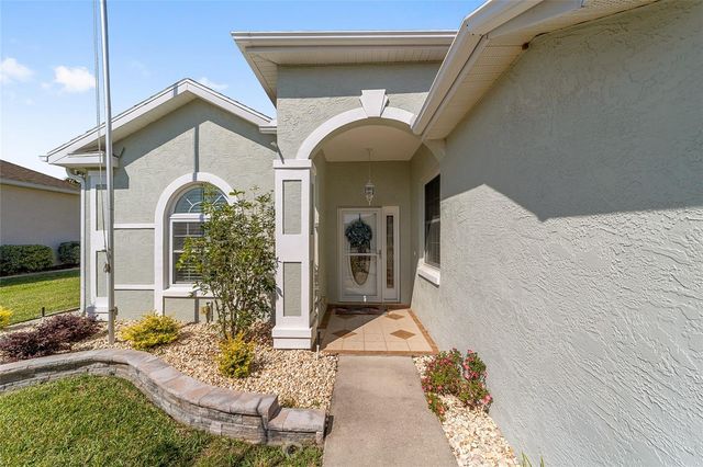 5751 NW 25TH LOOP, Ocala, FL 34482