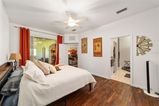 5751 NW 25TH LOOP, Ocala, FL 34482